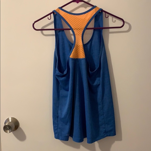 Reebok Racerback - Picture 3 of 4